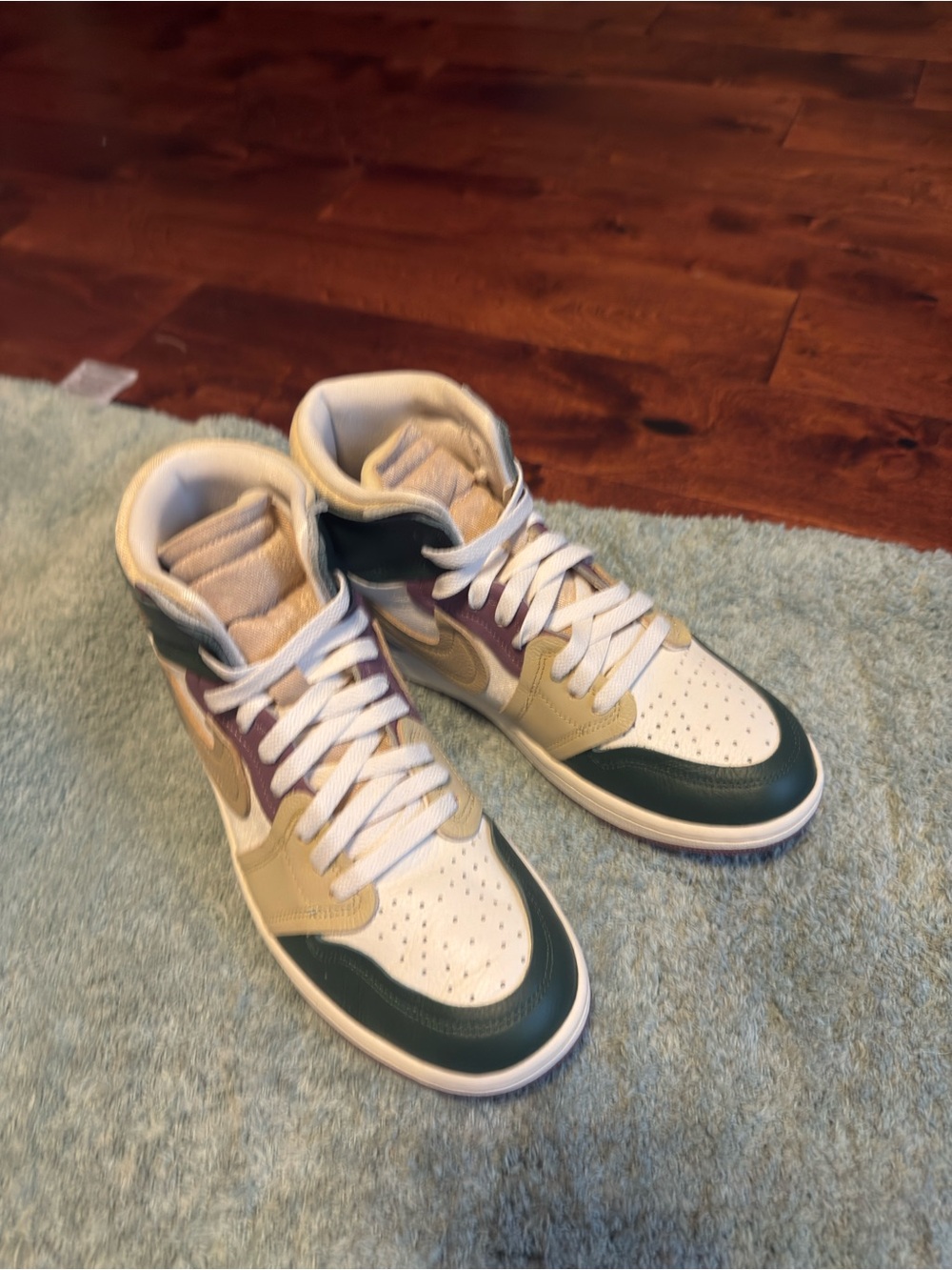 Nike High-Top Sneakers in Cream, Green & Purple
